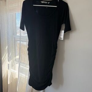 Athleta Black Seeker Tee - Short Sleeve Lightweight Top